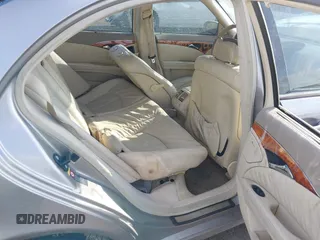 2006 Mercedes-Benz E-Class 3.5L with VIN WDBUF56J06A789538, listed as a IAAI auction lot 41123743 with 1 mi miles. Bid and sale history available at carsss.com. Image 8.