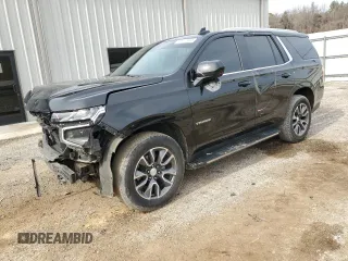 2021 Chevrolet Tahoe LS z VIN 1GNSKMKD2MR250634, wystawiony jako Copart lot #43275535 z przebiegiem 106 619 mil mil oraz Szkoda całkowita • Salvage title. Historia ofert i sprzedaży dostępna na DreamBid. Obrazek 1.