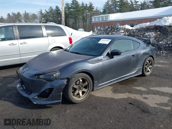 2014 Subaru BRZ Limited with VIN JF1ZCAC19E9600775, listed as a IAAI auction lot 41645509 with 1 mi miles. Bid and sale history available at carsss.com. Image 2.