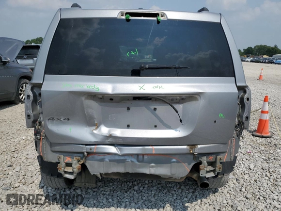 2016 Jeep Patriot Latitude with VIN 1C4NJRFB8GD658202, listed as a Copart auction lot 58961465 with 80,781 mi miles and Salvage title. Bid and sale history available at DreamBid. Image 6.