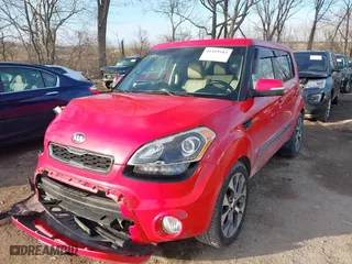 2013 Kia Soul + with VIN KNDJT2A67D7616379, listed as a IAAI auction lot 41499581 with 90,276 mi miles. Bid and sale history available at carsss.com. Image 17.