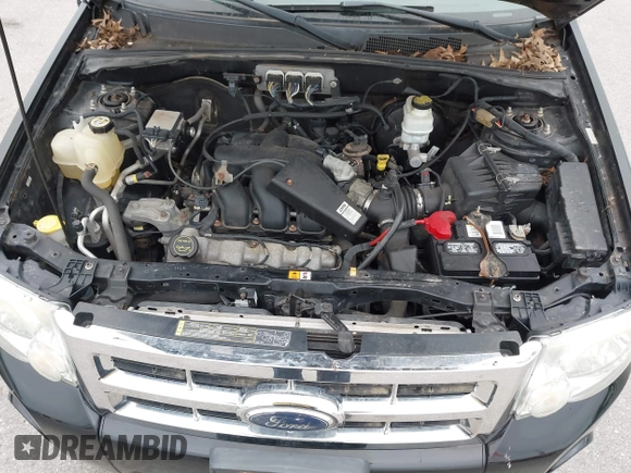 2008 Ford Escape XLT z VIN 1FMCU93108KC93467, wystawiony jako IAAI lot #42747517 z przebiegiem 201 873 mil mil oraz . Historia ofert i sprzedaży dostępna na DreamBid. Obrazek 10.