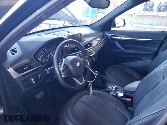 2016 BMW X1 xDrive28i with VIN WBXHT3Z32G4A50321, listed as a Copart auction lot 38800493 with 58,278 mi miles. Bid and sale history available at carsss.com. Image 7.