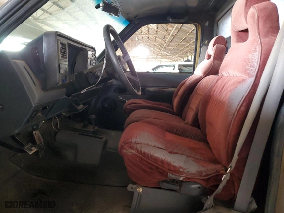 1988 Chevrolet 1/2 Ton Pickups with VIN 1GCDK14Z3JZ272341, listed as a Copart auction lot 42575665 with NaN miles and Salvage Title. Bid and sale history available at carsss.com. Image 7.