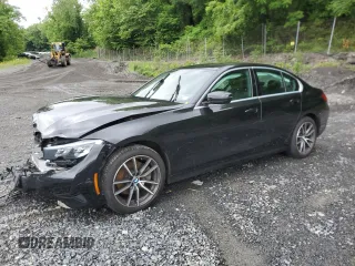 2020 BMW 3 Series 330i xDrive z VIN 3MW5R7J07L8B12725, wystawiony jako Copart lot #59817995 z przebiegiem 58 945 mil mil oraz Szkoda całkowita • Salvage title. Historia ofert i sprzedaży dostępna na DreamBid. Obrazek 1.