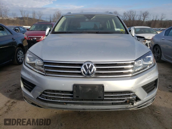 2017 Volkswagen Touareg Sport with VIN WVGEF7BP1HD006980, listed as a Copart auction lot 37464813 with Not Provided miles and . Bid and sale history available at DreamBid. Image 5.