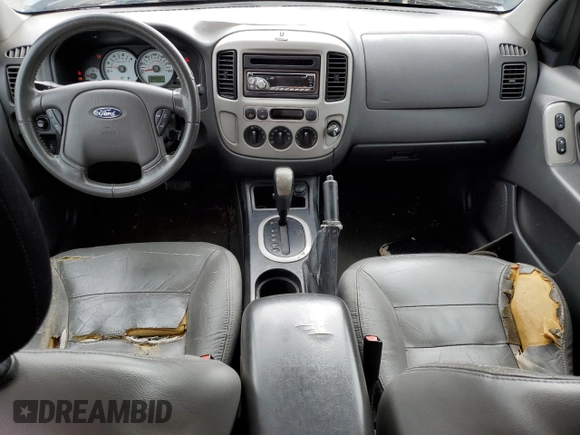 2006 Ford Escape XLT z VIN 1FMCU03146KB47131, wystawiony jako Copart lot #56731215 z przebiegiem 230 520 mil mil oraz Szkoda całkowita • Salvage title. Historia ofert i sprzedaży dostępna na DreamBid. Obrazek 8.