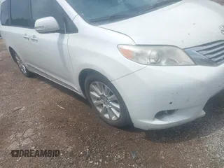 2014 Toyota Sienna XLE with VIN 5TDYK3DC2ES517663, listed as a IAAI auction lot 42171862 with 143,447 mi miles and . Bid and sale history available at DreamBid. Image 18.
