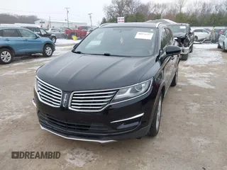 2017 Lincoln MKC Premiere with VIN 5LMCJ1D91HUL33023, listed as a IAAI auction lot 40976537 with 112,695 mi miles. Bid and sale history available at carsss.com. Image 2.