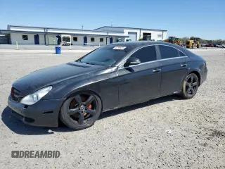 2009 Mercedes-Benz CLS 550 z VIN WDDDJ72X97A086730, wystawiony jako Copart lot #50796655 z przebiegiem 161 639 mil mil oraz Nie do naprawy • Non repairable. Historia ofert i sprzedaży dostępna na DreamBid. Obrazek 1.