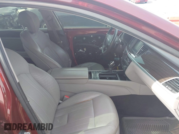 2015 Hyundai Genesis 3.8L with VIN KMHGN4JE0FU043557, listed as a IAAI auction lot 41599737 with 97,815 mi miles. Bid and sale history available at carsss.com. Image 5.