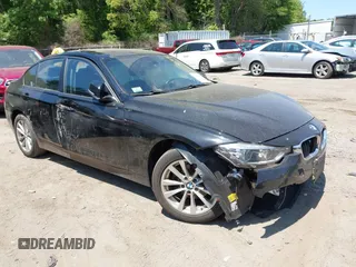 2018 BMW 3 Series 320i xDrive с VIN WBA8A3C5XJA494689, выставлен на аукционе IAAI как лот 42364269 с пробегом 62 880 миль миль и . История ставок и продаж доступна на DreamBid. Изображение 1.