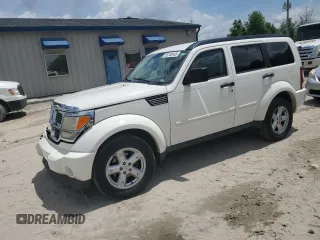 2007 Dodge Nitro SXT z VIN 1D8GT28K47W733099, wystawiony jako Copart lot #55148445 z przebiegiem 153 885 mil mil oraz Szkody całkowita. Historia ofert i sprzedaży dostępna na DreamBid. Obrazek 1.