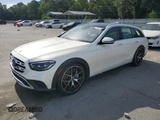 2021 Mercedes-Benz E 450 z VIN W1KZH6AB9MA941276, wystawiony jako Copart lot #57687435 z przebiegiem 18 964 mil mil oraz Szkoda całkowita • Salvage title. Historia ofert i sprzedaży dostępna na DreamBid. Obrazek 1.
