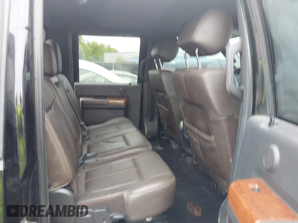 2016 Ford F-250 Lariat z VIN 1FT7W2BT3GEA96915, wystawiony jako IAAI lot #42191645 z przebiegiem 216 682 mil mil oraz . Historia ofert i sprzedaży dostępna na DreamBid. Obrazek 8.