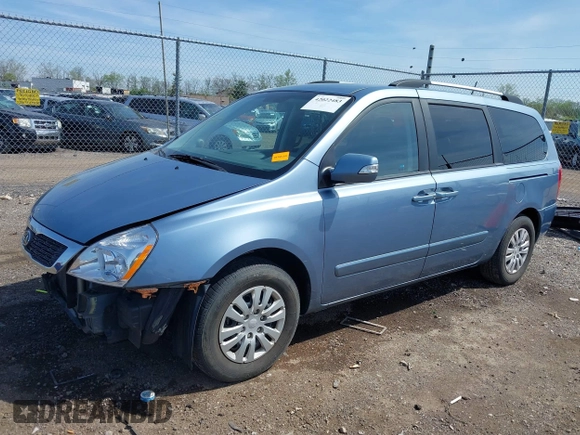 2011 Kia Sedona LX with VIN KNDMG4C74B6368551, listed as a IAAI auction lot 42022483 with 172,495 mi miles. Bid and sale history available at carsss.com. Image 2.