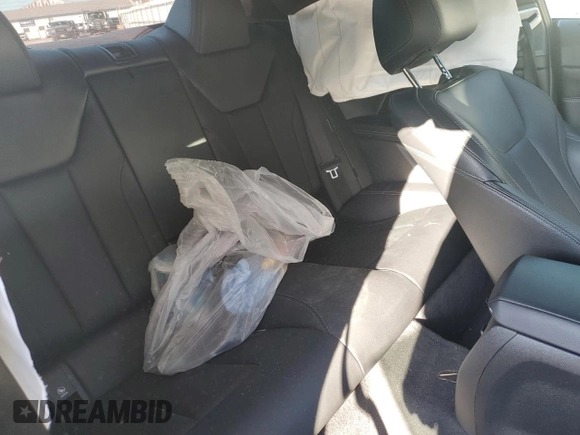 2022 BMW 4 Series 430i z VIN WBA53AP00NCJ31585, wystawiony jako Copart lot #87283084 z przebiegiem 32 464 mil mil oraz Szkoda całkowita • Salvage title. Historia ofert i sprzedaży dostępna na DreamBid. Obrazek 11.