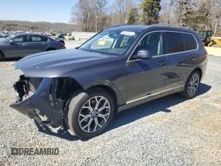 2020 BMW X7 xDrive40i with VIN 5UXCW2C06L9C94105, listed as a Copart auction lot 49603185 with 69,772 mi miles and Salvage Title. Bid and sale history available at carsss.com. Image 1.