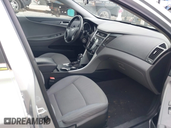2011 Hyundai Sonata GLS with VIN 5NPEB4AC3BH047691, listed as a IAAI auction lot 42140930 with 99,696 mi miles and . Bid and sale history available at carsss.com. Image 5.