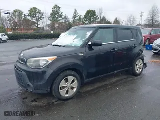 2014 Kia Soul with VIN KNDJN2A27E7057893, listed as a IAAI auction lot 41620012 with 154,623 mi miles. Bid and sale history available at carsss.com. Image 2.