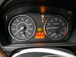 2009 BMW 3 Series 328i xDrive with VIN WBAWV53589P079726, listed as a Copart auction lot 44101055 with 219,434 mi miles and Salvage Title. Bid and sale history available at carsss.com. Image 9.