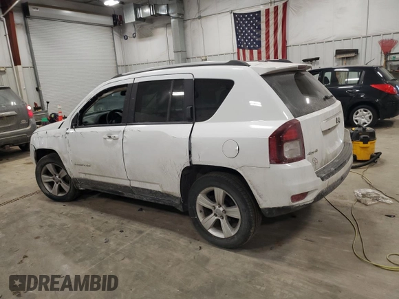 2016 Jeep Compass Sport с VIN 1C4NJDBB8GD518384, выставлен на аукционе Copart как лот 43272335 с пробегом 152 350 миль миль и На запчасти • Non repairable. История ставок и продаж доступна на DreamBid. Изображение 2.