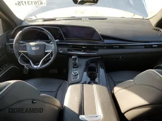 2023 Cadillac Escalade 4WD Sport z VIN 1GYS4FKL8PR461521, wystawiony jako Copart lot #47613175 z przebiegiem 31 627 mil mil oraz Szkoda całkowita • Salvage title. Historia ofert i sprzedaży dostępna na DreamBid. Obrazek 8.