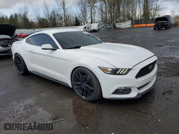 2016 Ford Mustang EcoBoost z VIN 1FA6P8TH2G5269321, wystawiony jako Copart lot #51237605 z przebiegiem 88 674 mil mil oraz Szkoda całkowita • Salvage title. Historia ofert i sprzedaży dostępna na DreamBid. Obrazek 4.