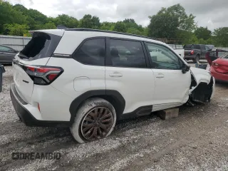 2025 Subaru Forester с VIN JF2SLDFC4SH520846, выставлен на аукционе Copart как лот 56168425 с пробегом 1 075 миль миль и Списание • Salvage title. История ставок и продаж доступна на DreamBid. Изображение 3.