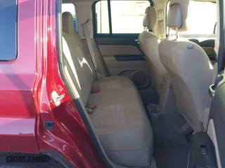 2014 Jeep Patriot Sport with VIN 1C4NJPBB4ED757932, listed as a IAAI auction lot 41177070 with 154,192 mi miles. Bid and sale history available at carsss.com. Image 8.
