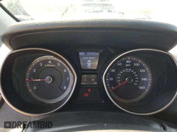 2013 Hyundai Elantra GT with VIN KMHD35LEXDU047561, listed as a Copart auction lot 68284264 with 82,462 mi miles and Salvage Title. Bid and sale history available at carsss.com. Image 9.