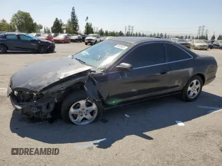1998 Honda Accord EX z VIN 1HGCG2258WA011006, wystawiony jako Copart lot #69986654 z przebiegiem 209 474 mil mil oraz Szkoda całkowita • Salvage title. Historia ofert i sprzedaży dostępna na DreamBid. Obrazek 1.