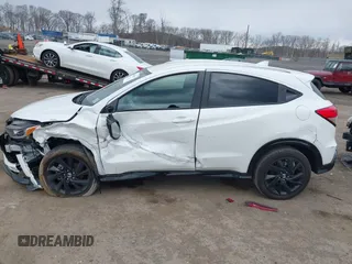 2022 Honda HR-V Sport with VIN 3CZRU6H18NM776130, listed as a IAAI auction lot 41894467 with 12,731 mi miles and . Bid and sale history available at carsss.com. Image 14.
