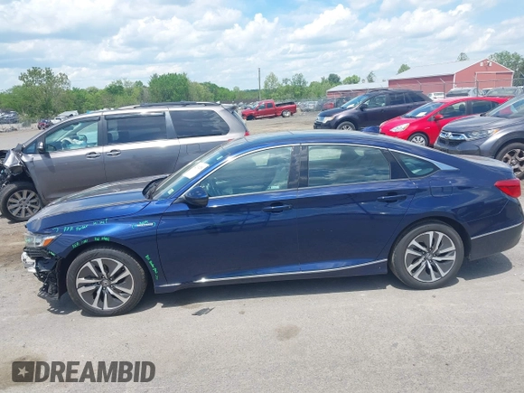 2020 Honda Accord EX-L with VIN 1HGCV3F55LA006332, listed as a IAAI auction lot 42174251 with 69,351 mi miles and . Bid and sale history available at DreamBid. Image 15.