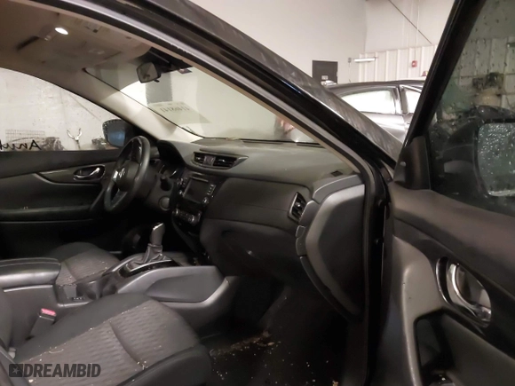 2018 Nissan Rogue S with VIN 5N1AT2MV1JC726507, listed as a IAAI auction lot 41468141 with 80,101 mi miles. Bid and sale history available at carsss.com. Image 5.