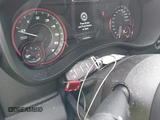 2022 Ram 1500 Rebel z VIN 1C6SRFLT1NN267513, wystawiony jako IAAI lot #41961821 z przebiegiem 140 488 mil mil oraz . Historia ofert i sprzedaży dostępna na DreamBid. Obrazek 11.