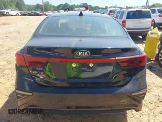 2020 Kia Forte LXS z VIN 3KPF24AD7LE226335, wystawiony jako IAAI lot #42172337 z przebiegiem 101 079 mil mil oraz . Historia ofert i sprzedaży dostępna na DreamBid. Obrazek 16.