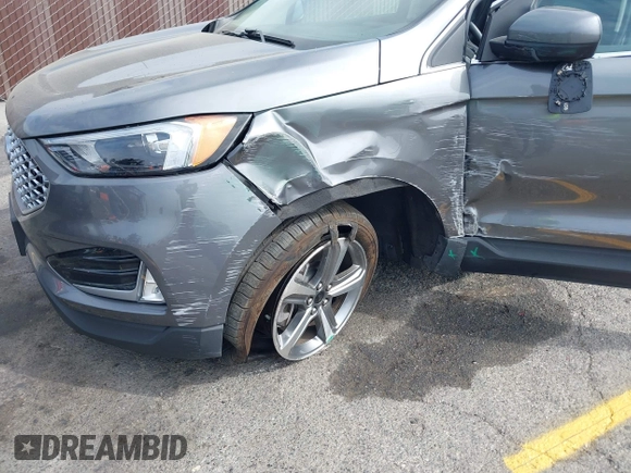 2023 Ford Edge SEL z VIN 2FMPK4J98PBA03830, wystawiony jako IAAI lot #41992054 z przebiegiem 21 081 mil mil oraz . Historia ofert i sprzedaży dostępna na DreamBid. Obrazek 6.