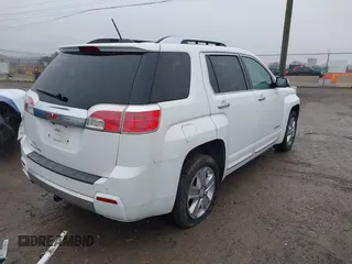 2015 GMC Terrain Denali with VIN 2GKALUEK2F6163041, listed as a IAAI auction lot 41564760 with 106,759 mi miles. Bid and sale history available at carsss.com. Image 4.
