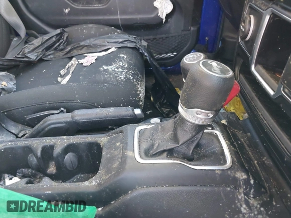 2020 Jeep Wrangler Unlimited Sport S с VIN 1C4HJXDN3LW181949, выставлен на аукционе IAAI как лот 41286124 с пробегом 50 091 миль миль и . История ставок и продаж доступна на DreamBid. Изображение 12.