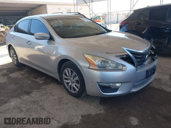 2015 Nissan Altima 2.5 SV with VIN 1N4AL3AP2FC146003, listed as a IAAI auction lot 41657030 with 127,489 mi miles. Bid and sale history available at carsss.com. Image 1.