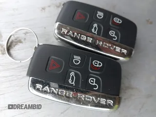 2020 Land Rover Range Rover Velar S z VIN SALYB2EX9LA287831, wystawiony jako IAAI lot #41667186 z przebiegiem 46 965 mil mil oraz . Historia ofert i sprzedaży dostępna na DreamBid. Obrazek 11.