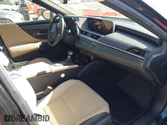 2019 Lexus ES 300h with VIN JTHB21B11K2024098, listed as a IAAI auction lot 42082628 with 92,280 mi miles and . Bid and sale history available at DreamBid. Image 5.