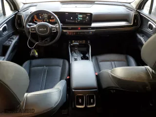 2024 Kia Sorento S with VIN 5XYRL4JC3RG291079, listed as a Copart auction lot 49452095 with 16,478 mi miles and Clean Title. Bid and sale history available at carsss.com. Image 8.