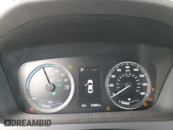 2017 Hyundai Sonata Limited with VIN KMHE34L3XHA075915, listed as a Copart auction lot 42370454 with 57,669 mi miles and . Bid and sale history available at DreamBid. Image 9.