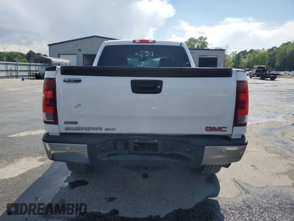 2011 GMC Sierra 1500 SLT z VIN 3GTP2WE35BG310481, wystawiony jako Copart lot #52581905 z przebiegiem 234 962 mil mil oraz Szkoda całkowita • Salvage title. Historia ofert i sprzedaży dostępna na DreamBid. Obrazek 6.