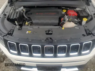 2020 Jeep Compass Limited z VIN 3C4NJDCB1LT122011, wystawiony jako Copart lot #55398525 z przebiegiem 73 460 mil mil oraz Szkoda całkowita • Salvage title. Historia ofert i sprzedaży dostępna na DreamBid. Obrazek 11.