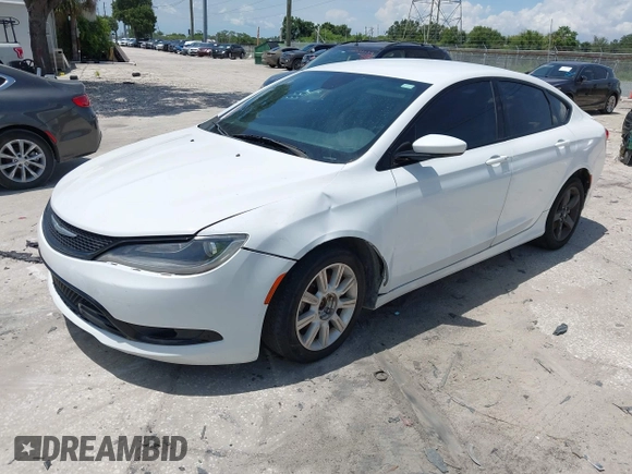 2015 Chrysler 200 S z VIN 1C3CCCBB8FN715368, wystawiony jako IAAI lot #42492720 z przebiegiem 175 847 mil mil oraz . Historia ofert i sprzedaży dostępna na DreamBid. Obrazek 2.