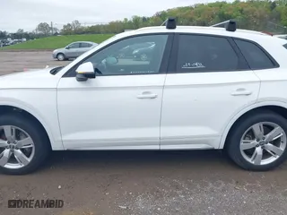 2018 Audi Q5 Premium with VIN WA1ANAFY8J2024488, listed as a IAAI auction lot 41966257 with 110,349 mi miles. Bid and sale history available at carsss.com. Image 13.