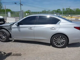 2018 Infiniti Q50 Luxe with VIN JN1EV7AP5JM353956, listed as a IAAI auction lot 42082832 with 95,160 mi miles and . Bid and sale history available at carsss.com. Image 14.